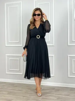 Omarı Hafif Şifon Kruvaze Yaka Elbise