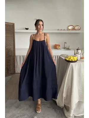 Omarı Şıklığıyla Büyüleyen Lacivert Müslin Elbise