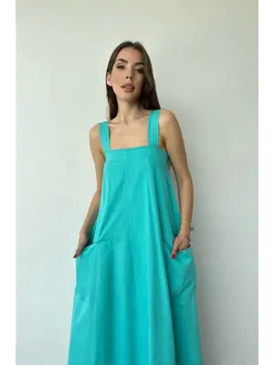 Omarı Ferahlık ve Şıklık Buluşuyor: Mint Askılı Elbise