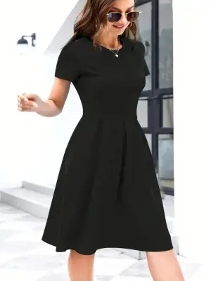 Omarı Şık Kadın Elbise - Pile Detaylı Krep Tasarımı