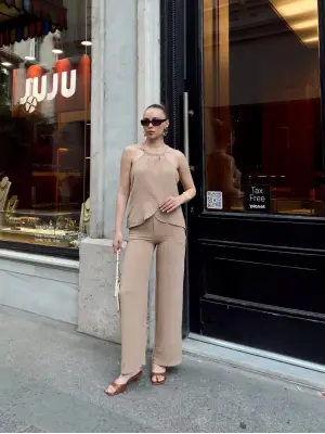 Omarı Modern Kruvaze Takım Bej