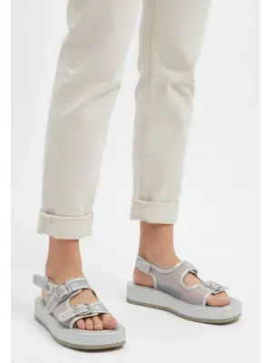 Gümüş Cilt Tül Detaylı Sandalet Kadın Giyim