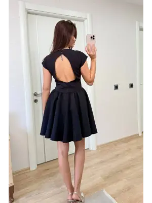 Sırt Dekolteli Çan Detaylı Mini Elbise - Siyah