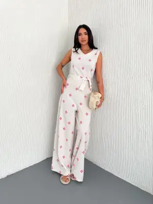 Beyaz Keten Tulum Kadın Giyim