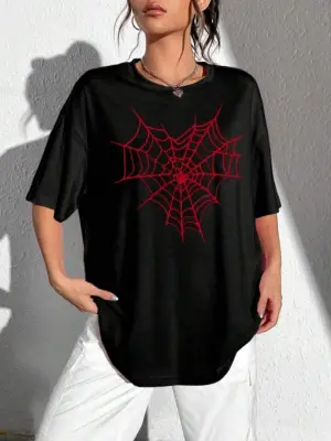 Omarı Siyah Baskılı Gözlüklü T-shirt