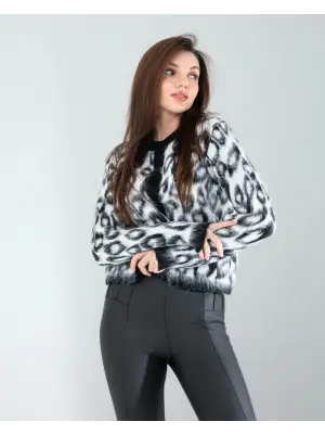 Omarı Siyah Beyaz Leopar Desenli Triko Hırka