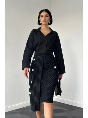 Şık Siyah Çizgili Poliviskon Etek