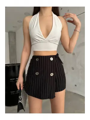 Siyah Düğme Detaylı İtalyan Çizgili Şort Etek Kadın Giyim