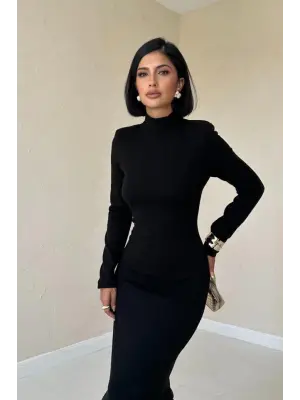 Omarı Garnili Triko Siyah Elbise