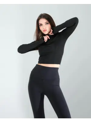 Omarı Esnek Kumaşlı Siyah Spor Body