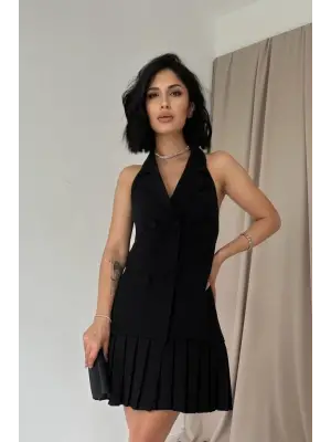 Siyah Sırtı Açık Ceket Yakalı Elbise