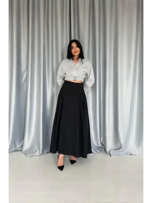 Omarı Siyah Yanları Büzgülü Uzun Etek - Şık ve Zarif Tasarım