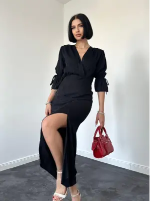 Omarı Yırtmaç Detaylı Siyah Jakar Elbise