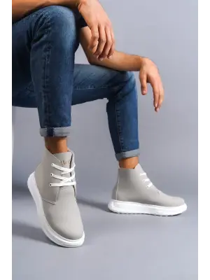 Omarı Şık Gri Bağcıklı Erkek Spor Bot