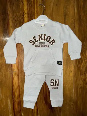 Omarı Konforlu ve Şık Bebek Kanguru Cep Takımı Gri