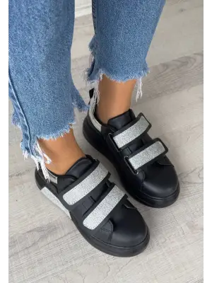 Omarı Siyah Cilt Simli Spor Ayakkabı