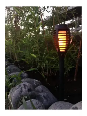Solar Alev Efektli Bahçe Lambası