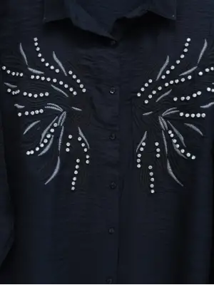 Taş Ve Nakış İşlemeli Keten Gömlek -Siyah