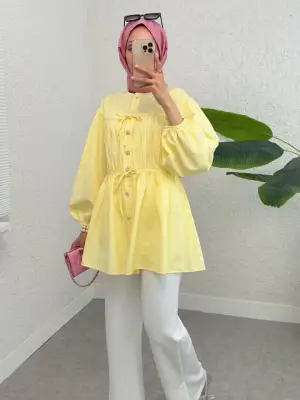 Omarı Sarı Taşlı Detaylı Gömlek