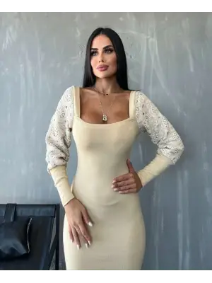 Omarı Zarif Tül Detaylı Kare Yaka Midi Elbise