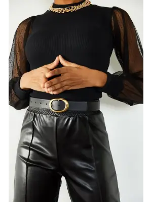 Omarı Siyah Tül Detaylı Kadın Yarım Balıkçı Kaşkorse Bluz