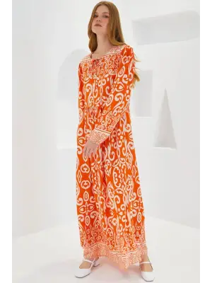 Turuncu Ekru Desenli Uzun Viskon Elbise 1947