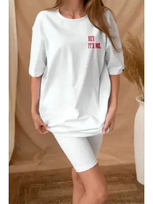 Omarı Yıldız Desenli Oversize T-Shirt - Beyaz