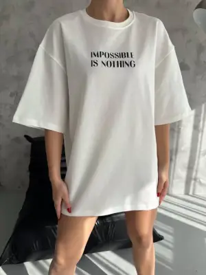 Omarı Beyaz Bisiklet Desenli Oversize Yaka T-Shirt