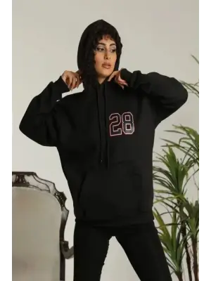 Kapşonlu Siyah Sweatshirt - Rahat ve Pratik