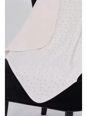 Yumuşacık Ekru Bebek Battaniye