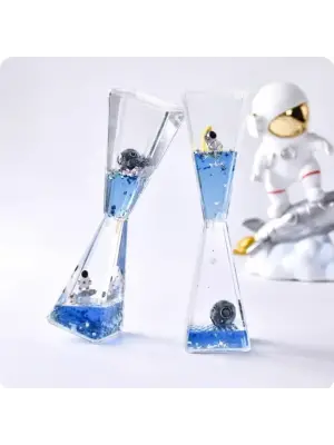 Uzay Temalı Dökülen Yağ Kum Saati