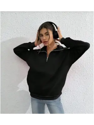 Omarı Uzun Kol Yarım Fermuarlı Siyah Sweatshirt