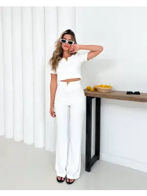 Omarı Modern Tasarımlı Beyaz Ottoman Takımı Özellikleri İle Şıklığı Buluşturuyor