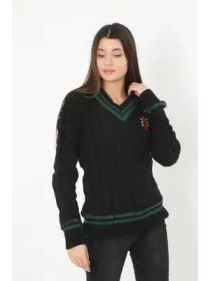 Siyah V Yaka Örgülü Kazak Kadın Giyim