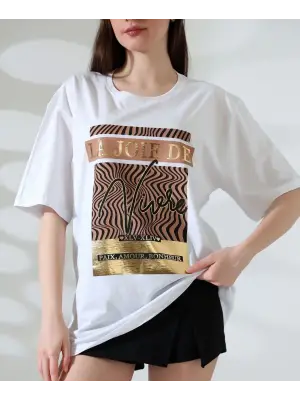 Modern Varak Çizgili Oversize Tişört