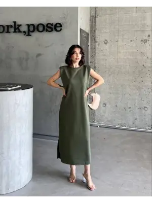 Şık Vatkalı Elbise