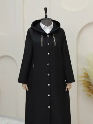 Siyah Uzun Kapitone Kaban Kadın Giyim