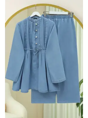 Yarım Düğmeli Önü Pliseli Beli Bağlamalı Pantolonlu Kot Takım  -Açık Mavi