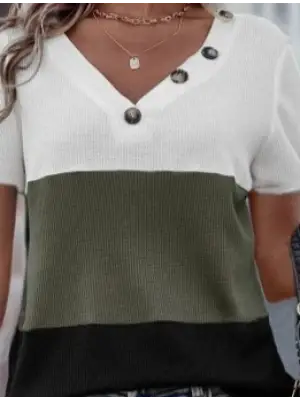 Omarı Yaz Şıklığına Hazır V Yakalı Bluz