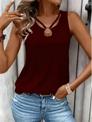 Omarı Halka Detaylı Askılı Viskon Bluz