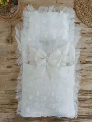 Lüks İzmir İncisi Pamuklu Kundaklı Alt Açma Seti