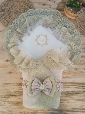 Göz Alıcı Bebek Battaniyesi Kundak