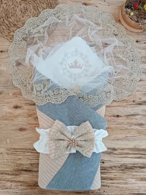 Modern Nakışlı Prizma Taş Kundak Bebek Battaniyesi