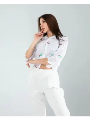 Omarı Modern Tasarımlı Yeşil Nakışlı Gömlek