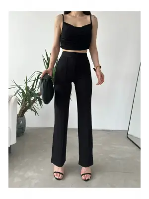 Omarı Yüksek Bel Önü Biyeli Siyah Pantolon