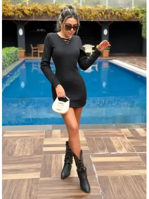 Omarı Şıklığıyla Büyüleyen V Yaka Çapraz Şerit Detaylı Elbise