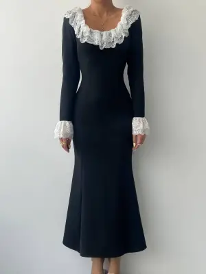 Omarı Şık Dantel Yaka Elbise Onlineda