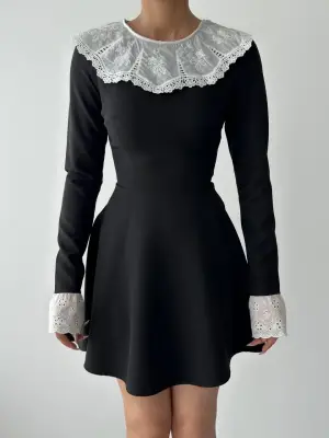 Omarı Dantel Yaka Detaylı Elbise