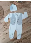 Modern Şapkalı Detaylı Erkek Bebek Tulumu