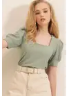 0409 Kare Yaka Örme Bluz - Çağla